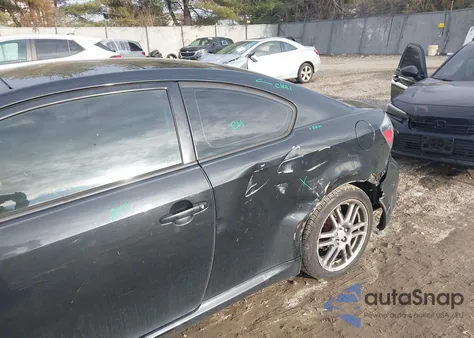 2009 Scion Tc from USA, damaged, VIN JTKDE167390289393